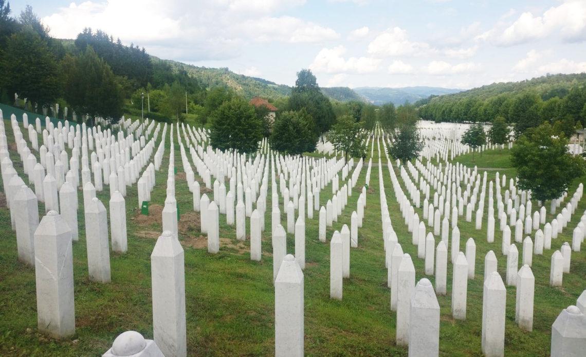 Cimetierre du génocide de Srebrenica
